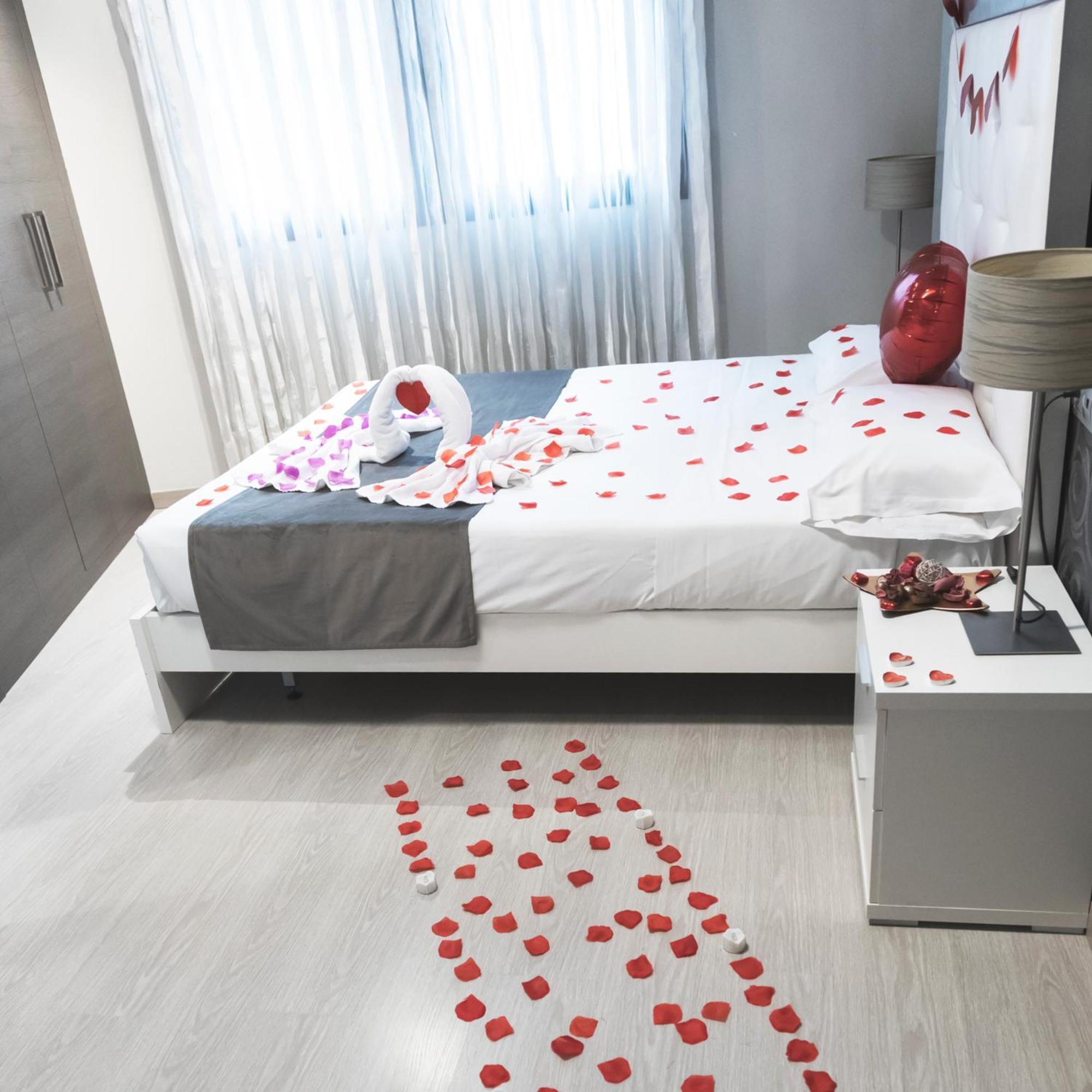 Apartamentos Real Lleida Bagian luar foto