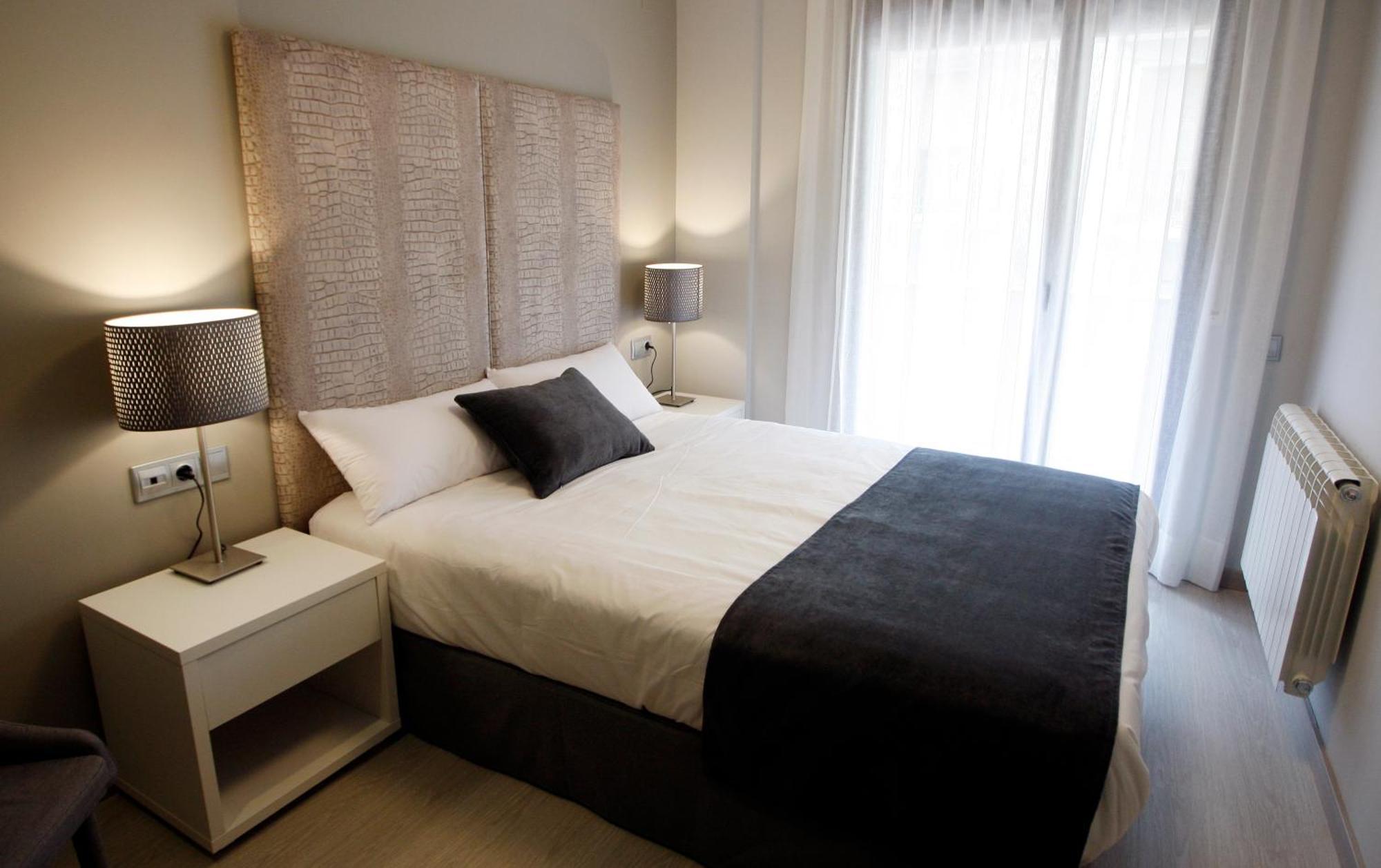 Apartamentos Real Lleida Ruang foto